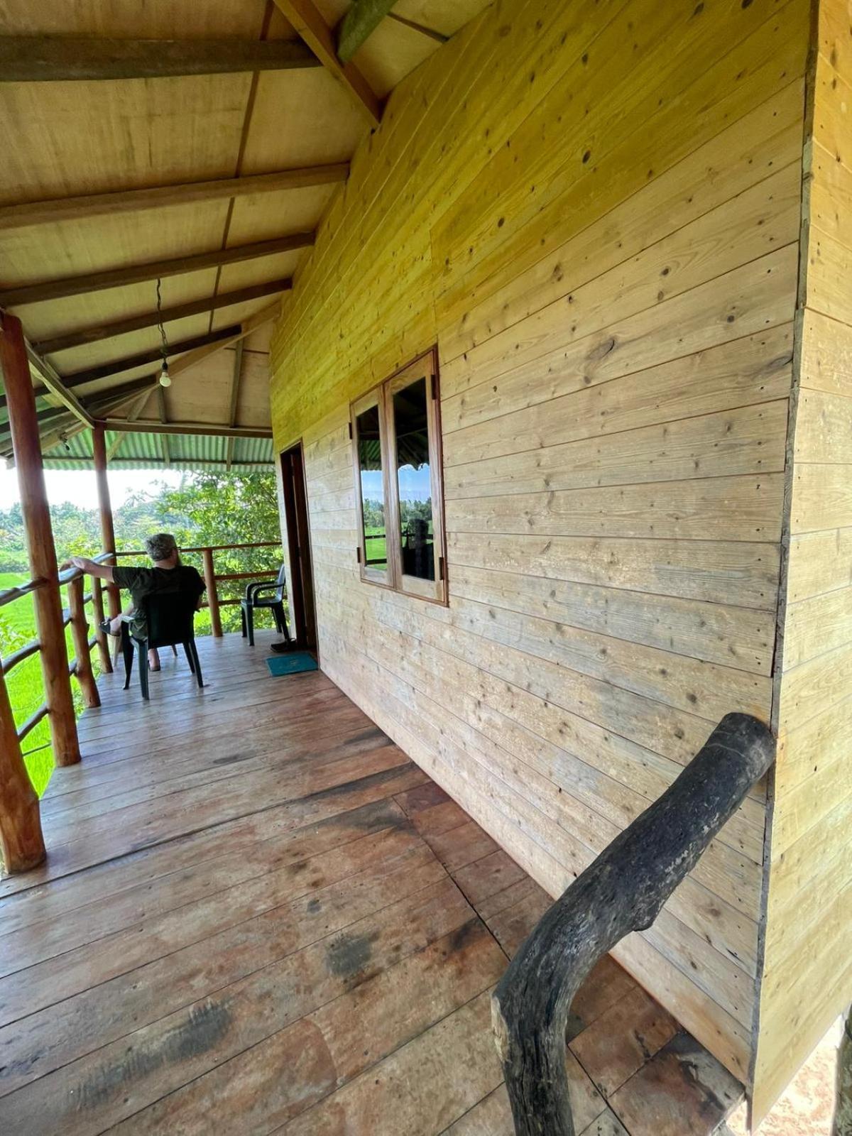 Lake Side View Cabana Tissamaharama Kültér fotó